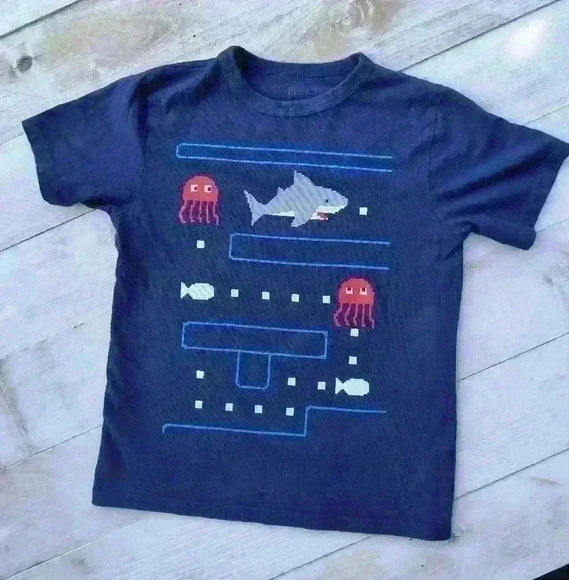 Children's Place Boys Toddler Pacman Shark Graphics SS Tshirt Size 5/6 Blue - Picture 1 of 3
